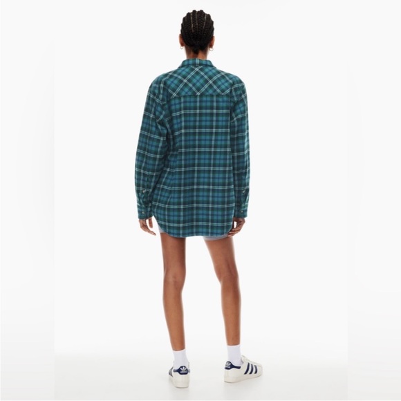 TNA Button Up - Picture 2 of 7